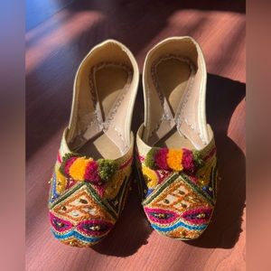 KIDS GIRLS KHUSSA | Pakistan India Traditional Wear